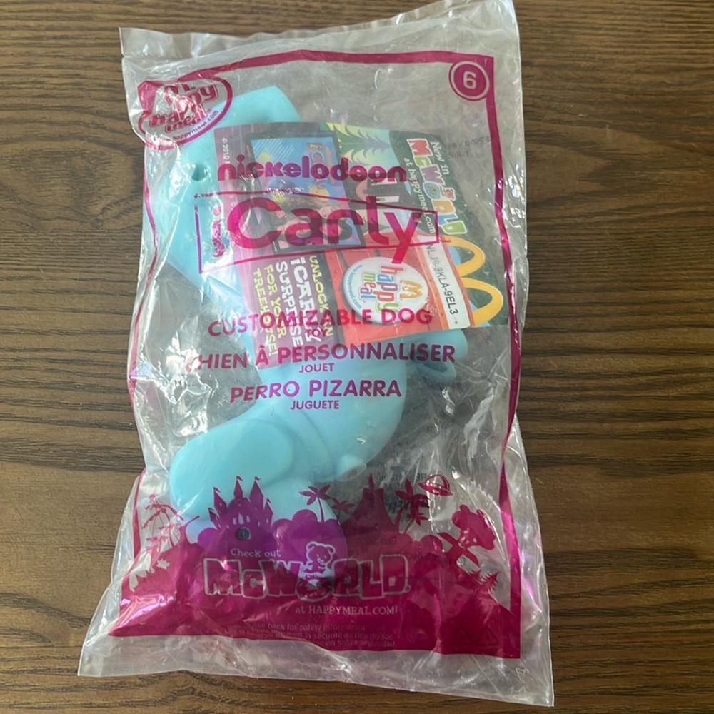2010 iCarly Nickelodeon McDonald’s Happy Meal Toy #6 Customizable Dog